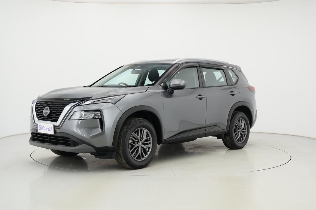 2024 Nissan X-trail St (4WD) 7 Seat, Automatic, 22789 km, Left Front Diagonal (45- Degree) View