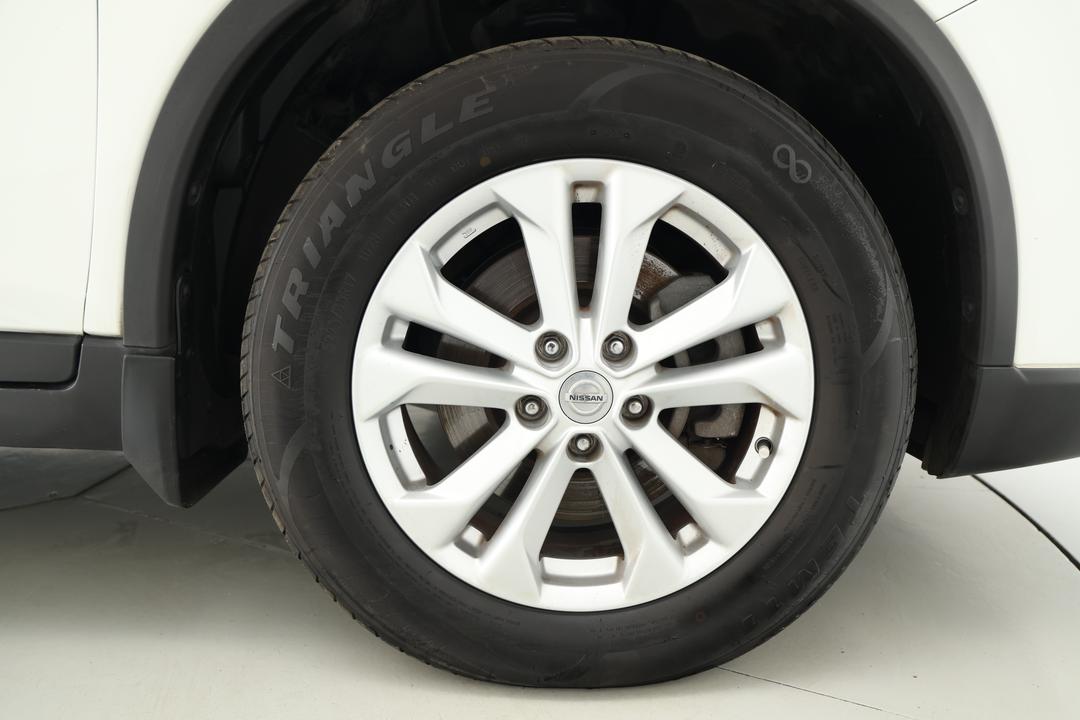 2016 Nissan X-trail St-l 7 Seat (FWD), Automatic, 106249 km, Right Front Wheel