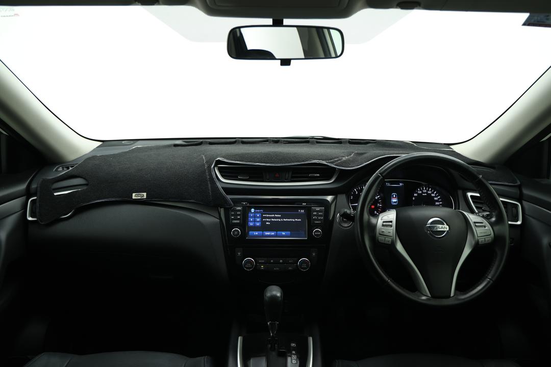 2016 Nissan X-trail St-l 7 Seat (FWD), Automatic, 106249 km, Gear Lever 