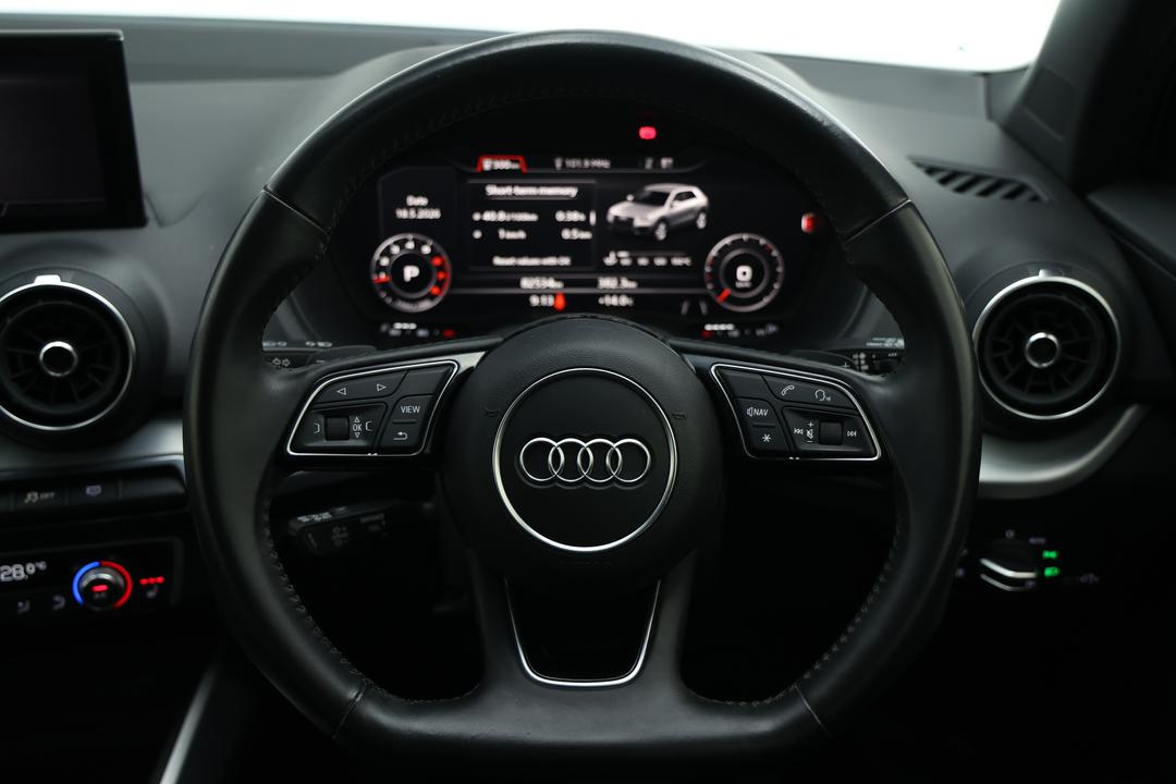 2020 Audi Q2 40 Tfsi Quatt Sport (2.0 Tfsi), Automatic, 82534 km, Gear Lever 