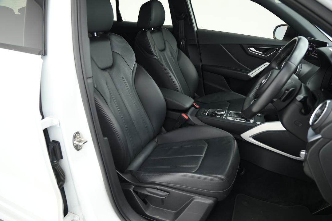 2020 Audi Q2 40 Tfsi Quatt Sport (2.0 Tfsi), Automatic, 82534 km, Drivers Side Door Panel Controls