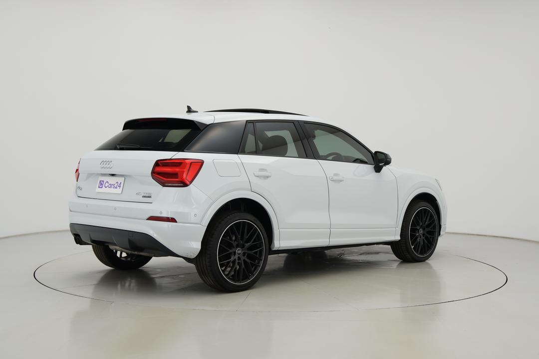 2020 Audi Q2 40 Tfsi Quatt Sport (2.0 Tfsi), Automatic, 82534 km, Right Back Diagonal (45- Degree) View