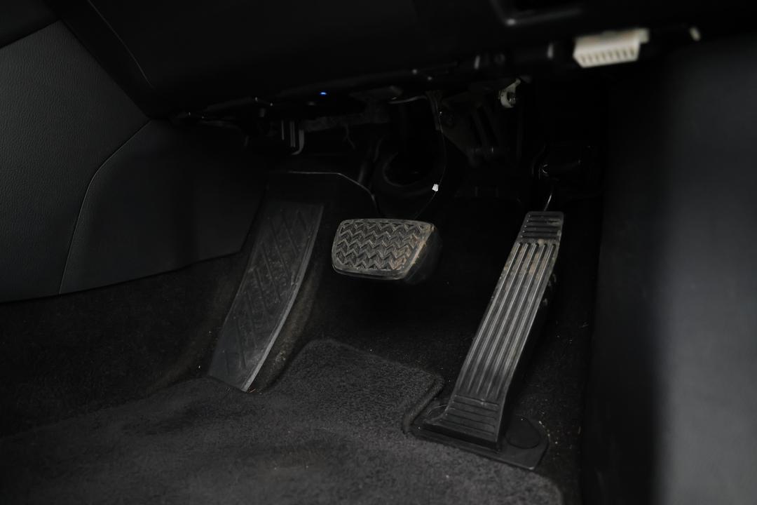 2020 Toyota RAV4 Cruiser (AWD) Hybrid, Automatic, 154992 km, Odometer View
