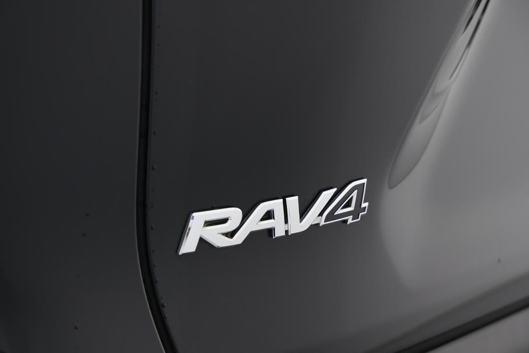 2020 Toyota RAV4 Cruiser (AWD) Hybrid, Automatic, 154992 km, Badge (Boot Right Side)
