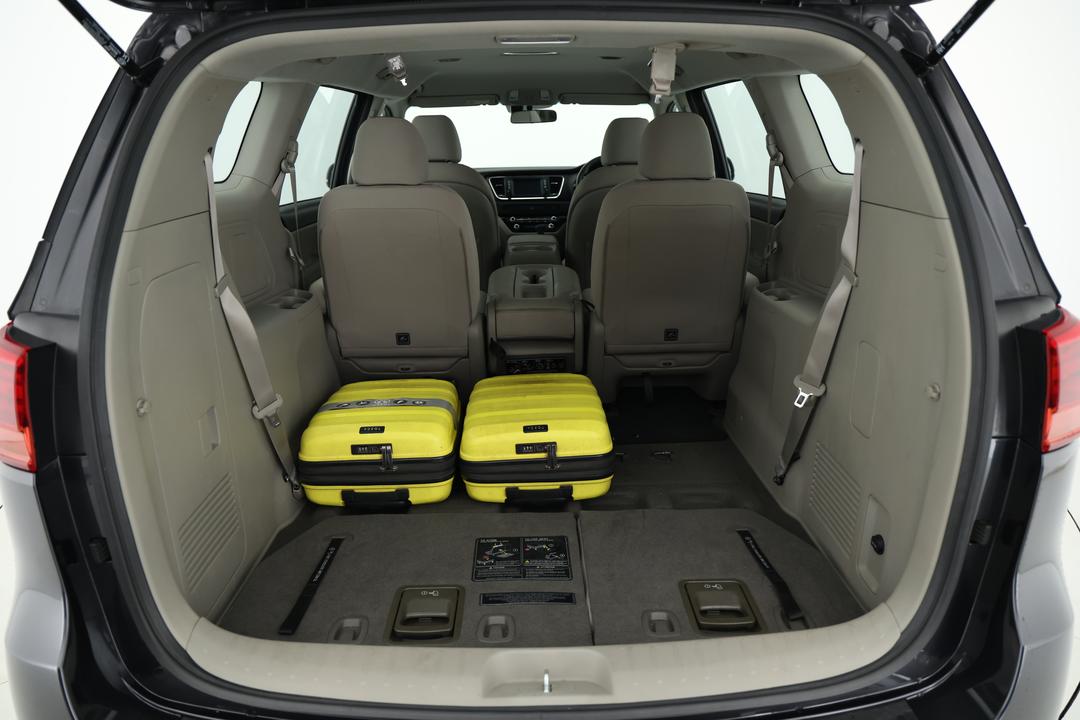 2018 Kia Carnival S, Automatic, 26483 km, Boot Inside View with Luggage