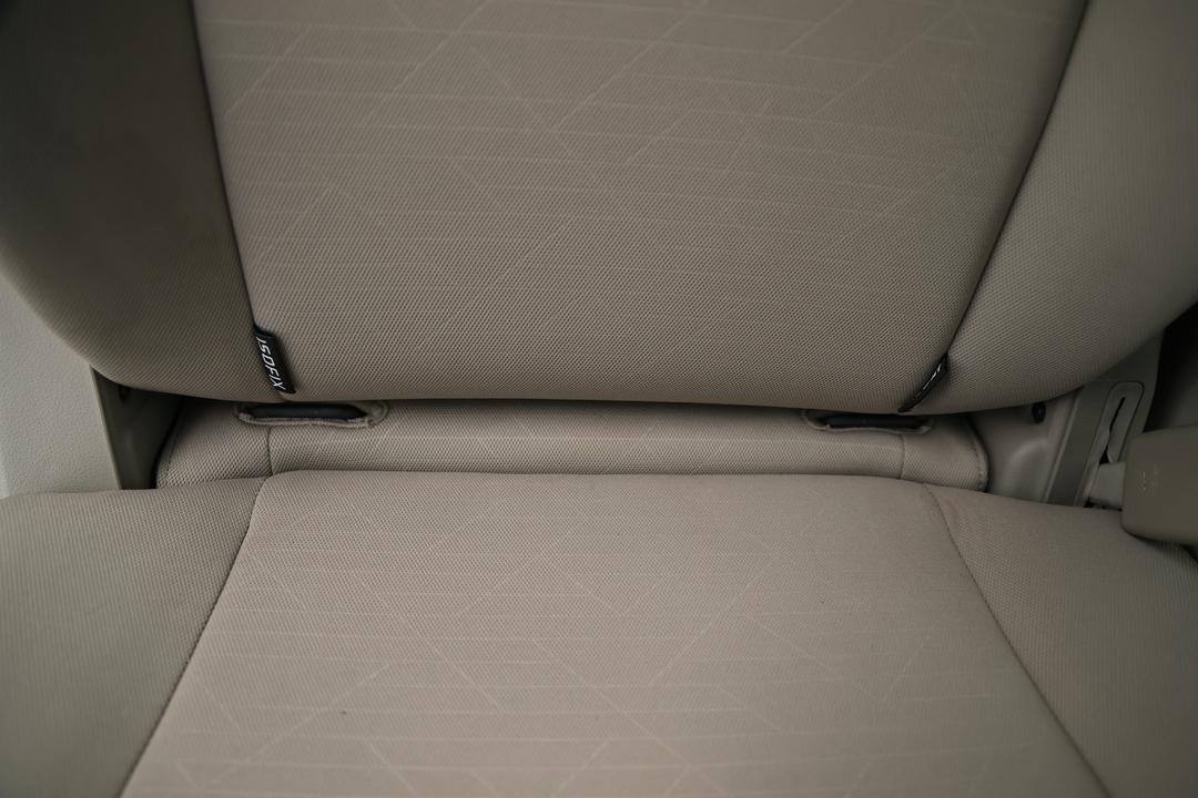 2018 Kia Carnival S, Automatic, 26483 km, Drivers Side Adjustment Panel