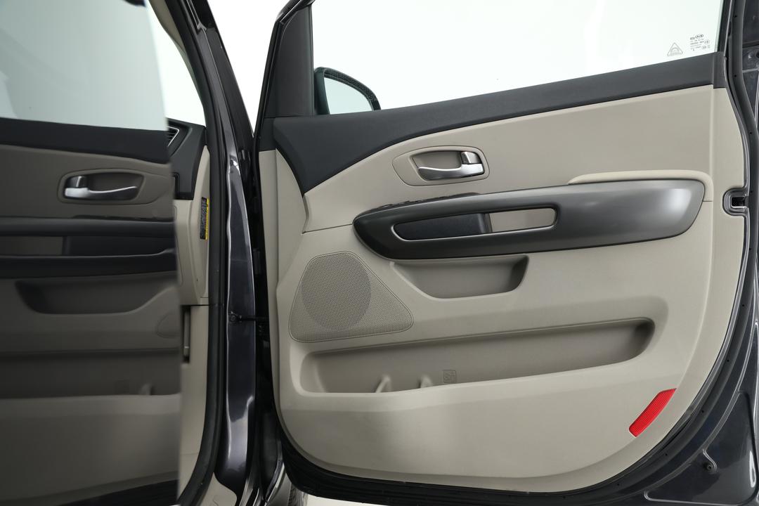 2018 Kia Carnival S, Automatic, 26483 km, Key Close-up