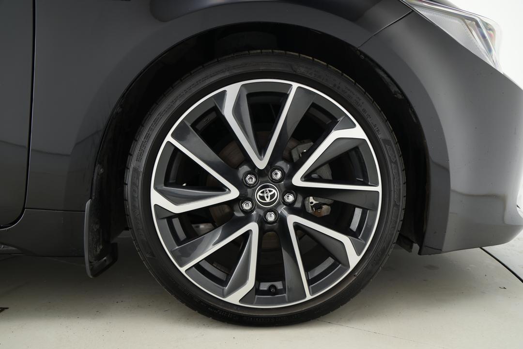 2021 Toyota Corolla Zr Hybrid, Automatic, 50671 km, Right Front Wheel