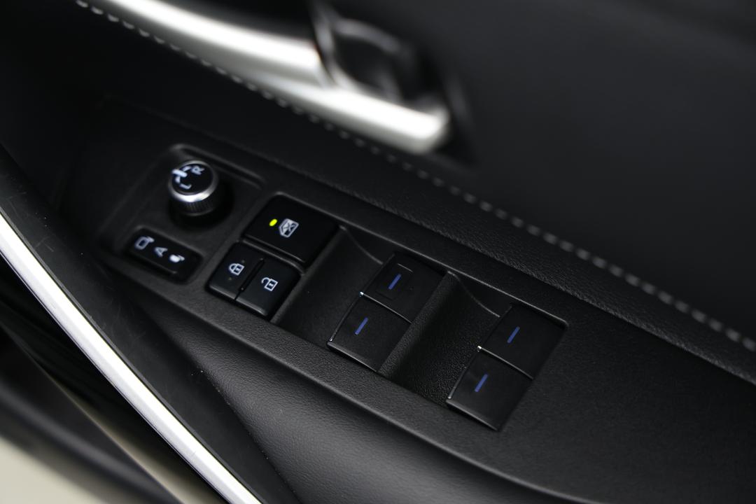 2021 Toyota Corolla Zr Hybrid, Automatic, 50671 km, Interior Sunroof/Moonroof
