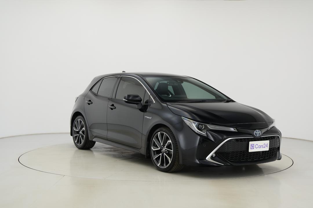 2021 Toyota Corolla Zr Hybrid, Automatic, 50671 km, Right Front Diagonal (45- Degree) View