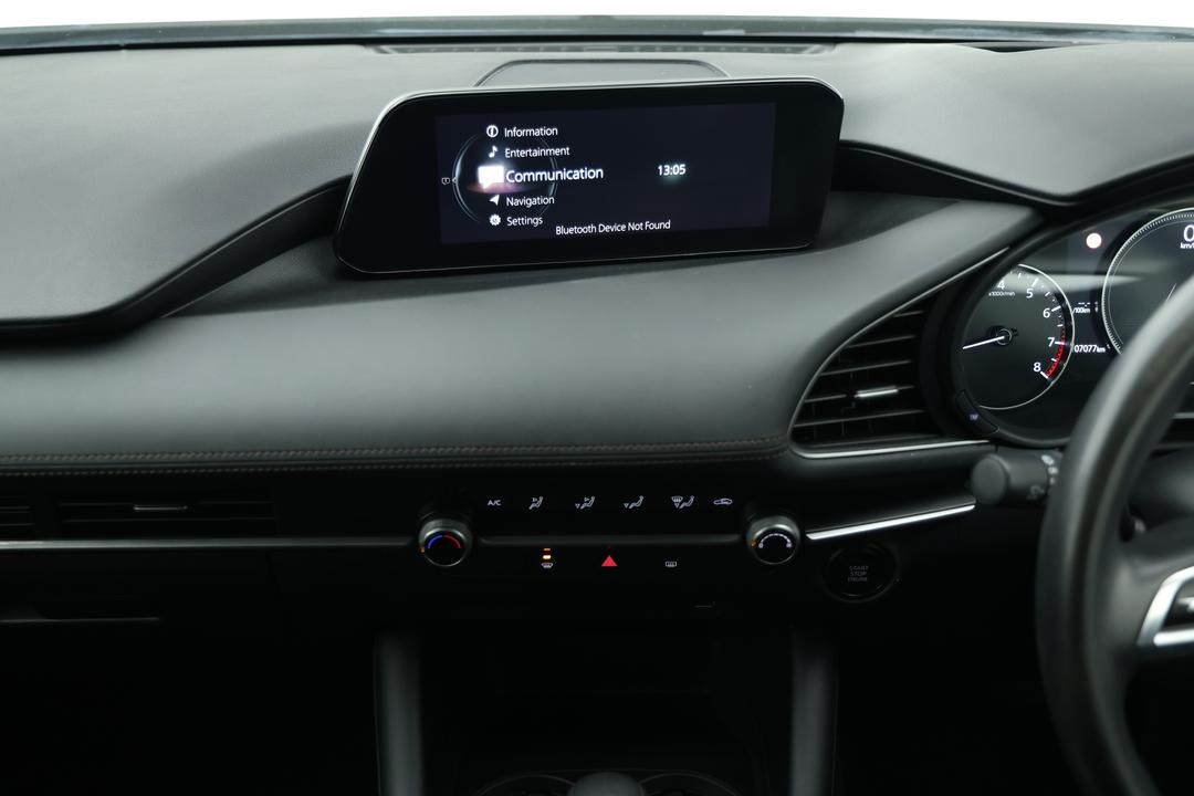 2021 Mazda 3 G20 Pure, Automatic, 107077 km, Steering Wheel Close-up