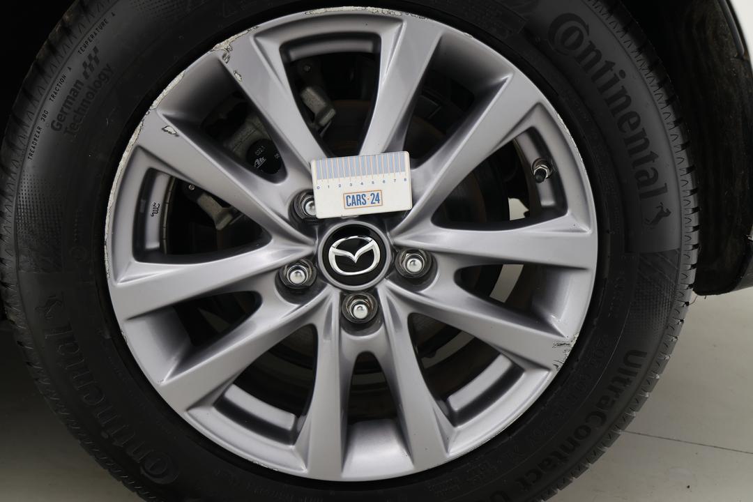 2021 Mazda 3 G20 Pure, Automatic, 107077 km, Wheels Rim Front RHS Gutter Rash
