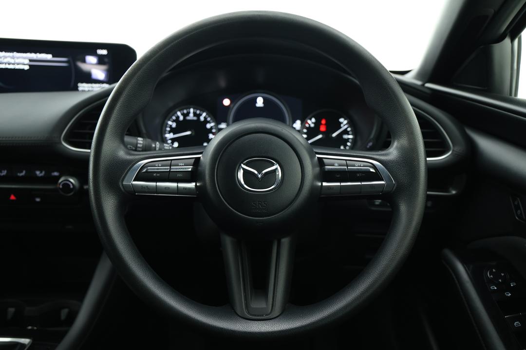 2021 Mazda 3 G20 Pure, Automatic, 107077 km, Center Console