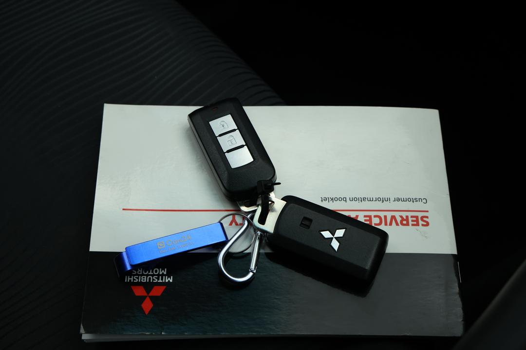 2019 Mitsubishi Pajero Sport Glx (4x4) 5 Seat, Automatic, 138437 km, Handbrake