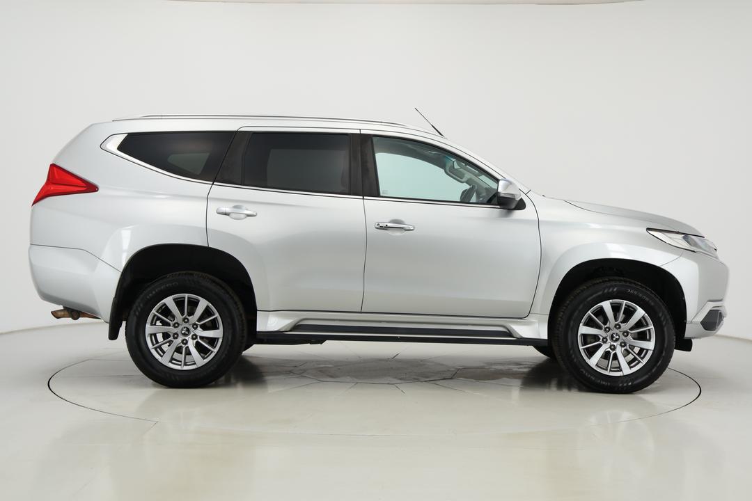 2019 Mitsubishi Pajero Sport Glx (4x4) 5 Seat, Automatic, 138437 km, Right Side View