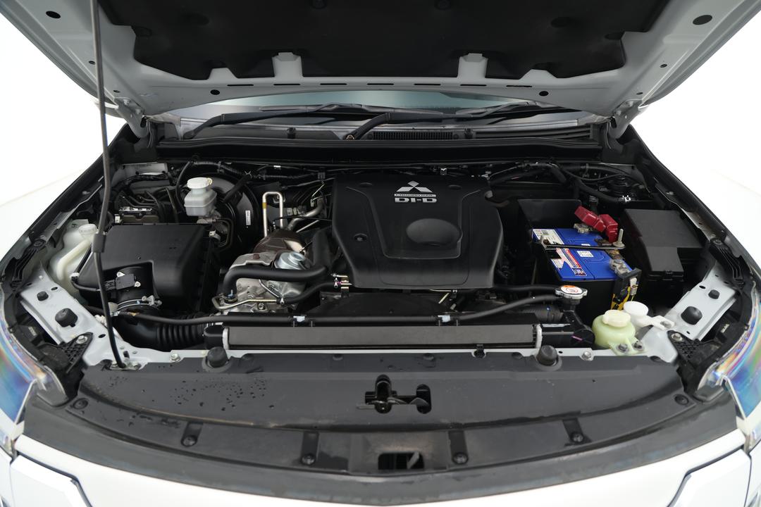 2019 Mitsubishi Pajero Sport Glx (4x4) 5 Seat, Automatic, 138437 km, Open Bonnet (Engine)