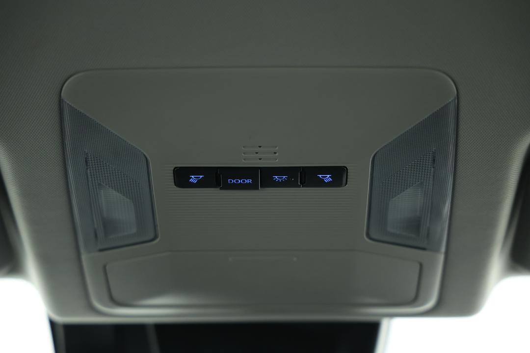 2022 Toyota RAV4 Gx (AWD) Hybrid, Automatic, 109766 km, Child Seat Anchor Points