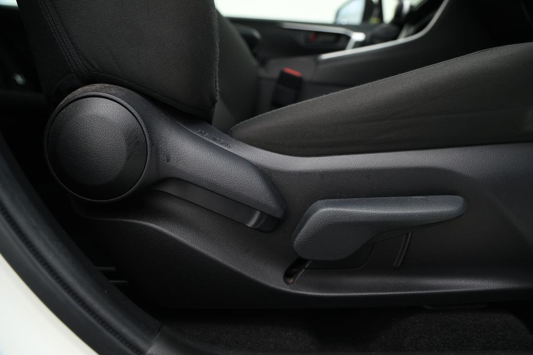 2022 Toyota RAV4 Gx (AWD) Hybrid, Automatic, 109766 km, Right Side Front Door Cabin View