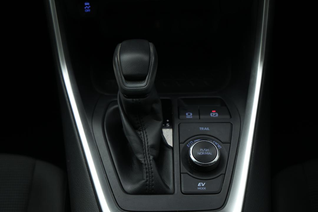 2022 Toyota RAV4 Gx (AWD) Hybrid, Automatic, 109766 km, Center Console
