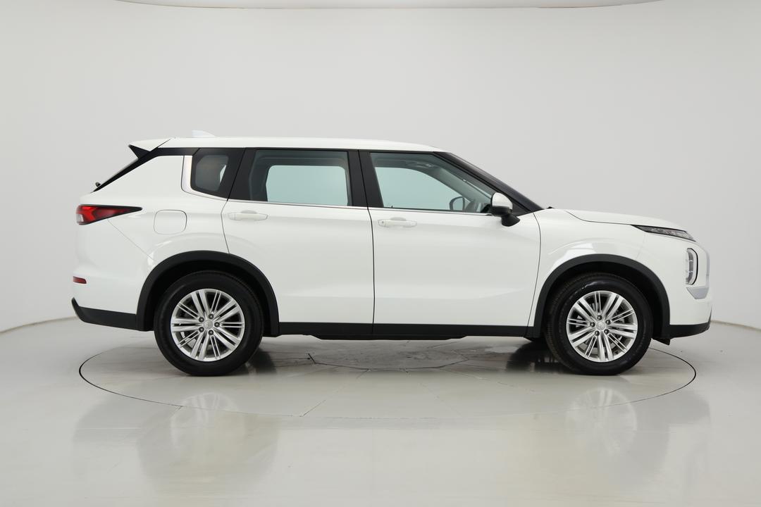 2024 Mitsubishi Outlander Es 5 Seat (2WD), Automatic, 53483 km, Right Side View