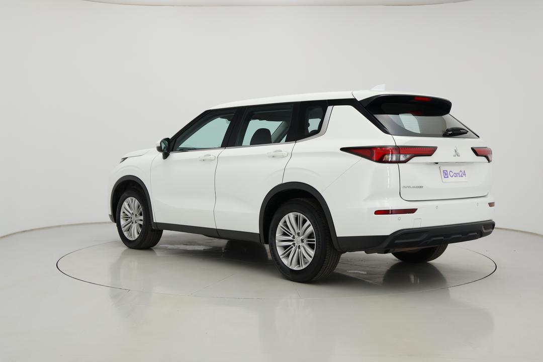 2024 Mitsubishi Outlander Es 5 Seat (2WD), Automatic, 53483 km, Left Back Diagonal (45- Degree) View