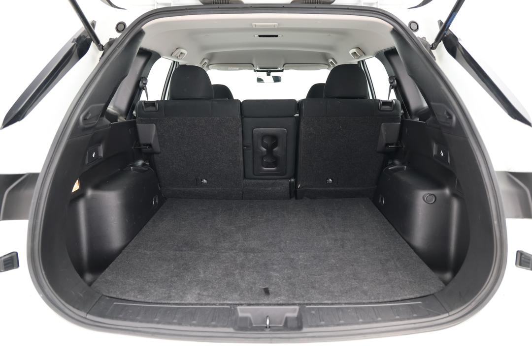 2024 Mitsubishi Outlander Es 5 Seat (2WD), Automatic, 53483 km, Boot Inside View
