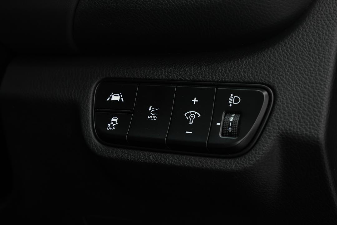 2021 Kia Seltos Gt-line (AWD), Automatic, 52079 km, Right Side Front Door Cabin View