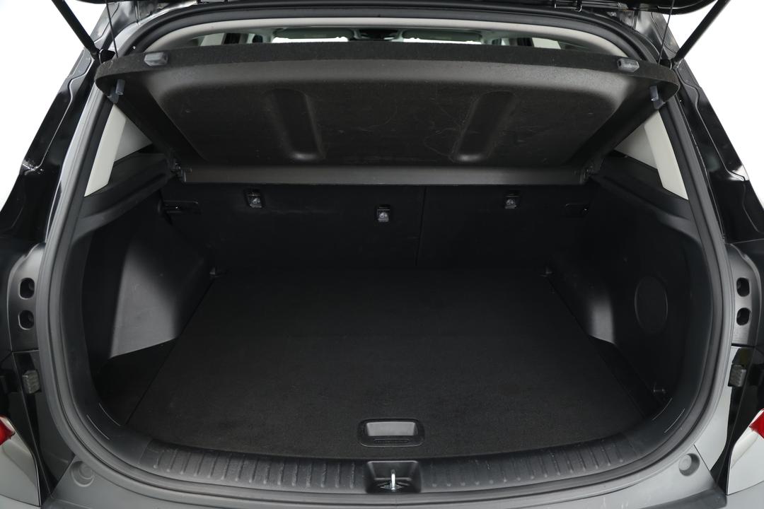 2021 Kia Seltos Gt-line (AWD), Automatic, 52079 km, Boot Inside View