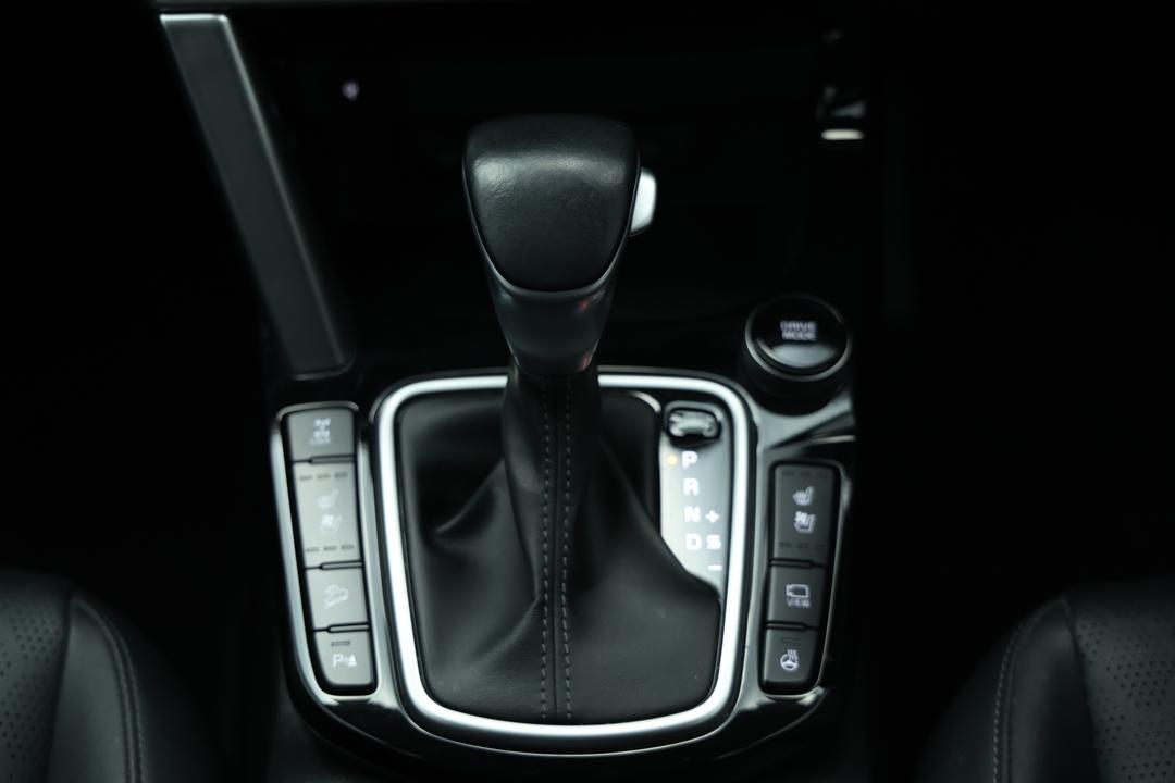 2021 Kia Seltos Gt-line (AWD), Automatic, 52079 km, Gear Lever 
