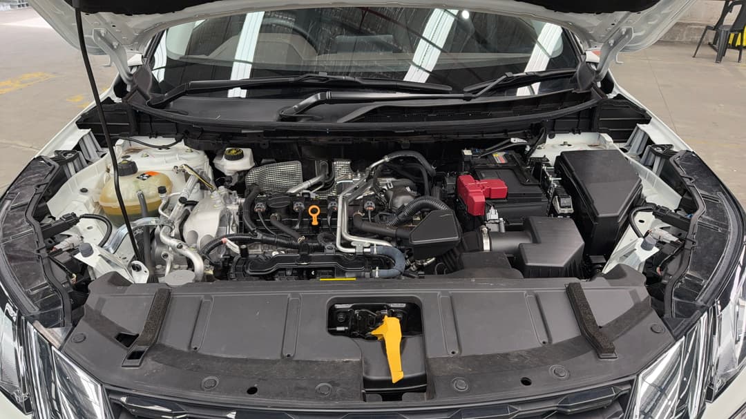 2024 Nissan X-trail St (4WD) 7 Seat, Automatic, 33729 km, Open Bonnet (Engine)