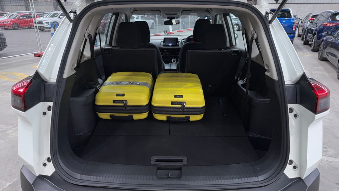 2024 Nissan X-trail St (4WD) 7 Seat, Automatic, 33729 km, Boot Inside View with Luggage