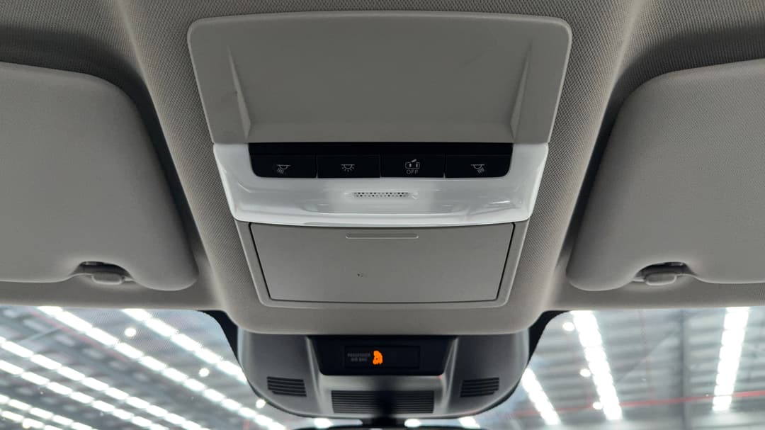 2024 Nissan X-trail St (4WD) 7 Seat, Automatic, 33729 km, On-Roof Controls/Sunglass holder