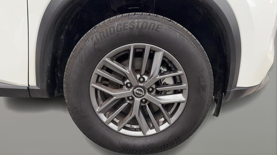 2024 Nissan X-trail St (4WD) 7 Seat, Automatic, 33729 km, Right Front Wheel