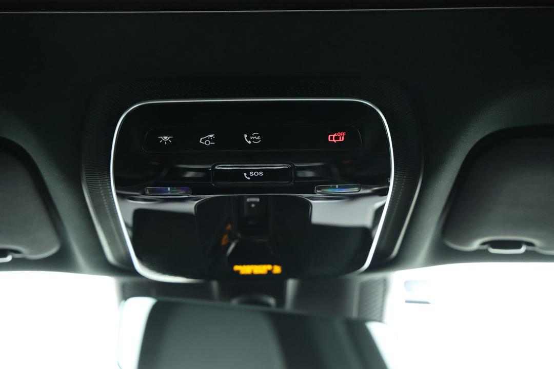 2022 Mercedes-benz C200 Mhev, Automatic, 34064 km, Drivers Side Door Panel Controls