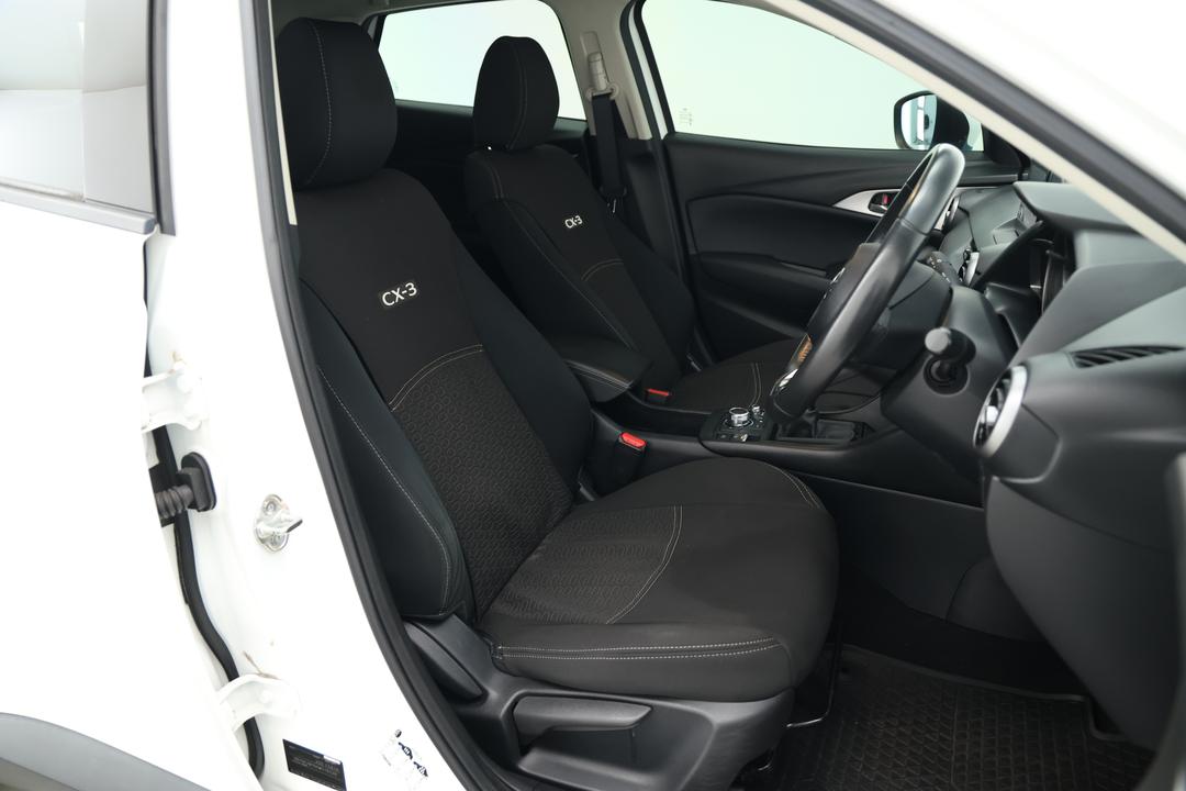 2019 Mazda CX-3 Maxx Sport (FWD), Manual, 88554 km, Gear Lever 