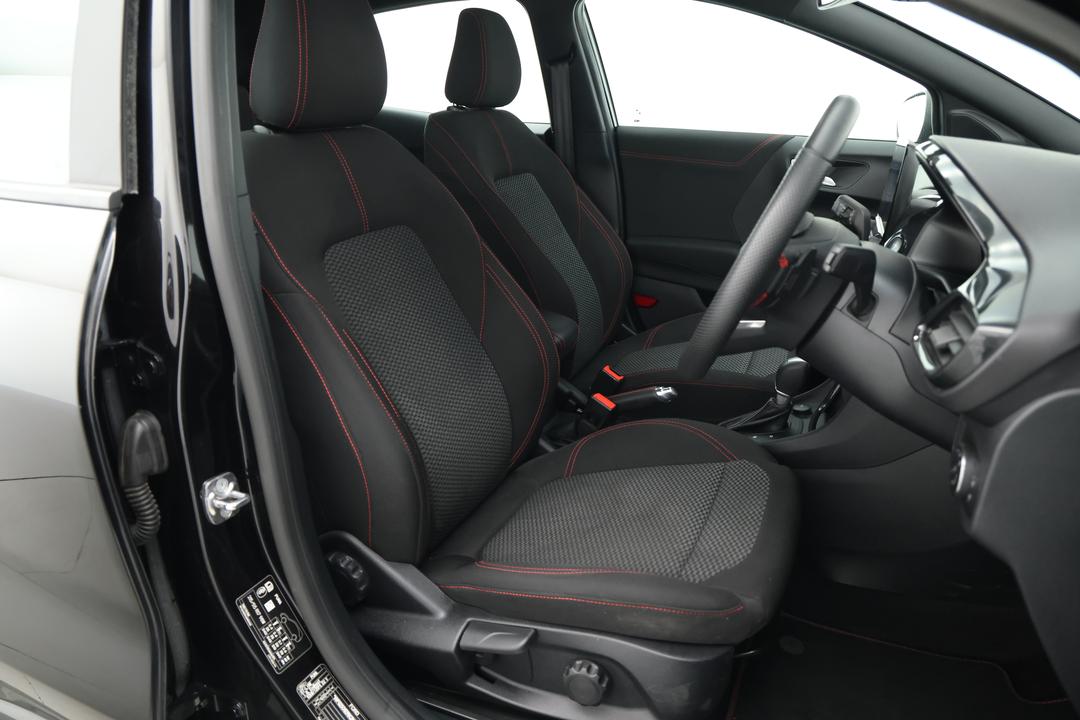 2022 Ford Puma St-line, Automatic, 45362 km, Key Close-up