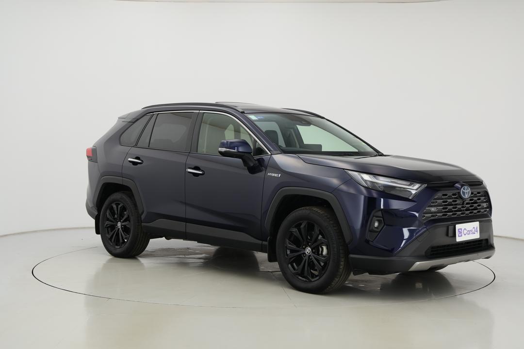 2023 Toyota RAV4 Cruiser (AWD) Hybrid, Automatic, 44416 km, Right Front Diagonal (45- Degree) View