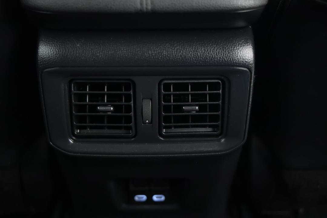 2023 Toyota RAV4 Cruiser (AWD) Hybrid, Automatic, 44416 km, Third Row Seats