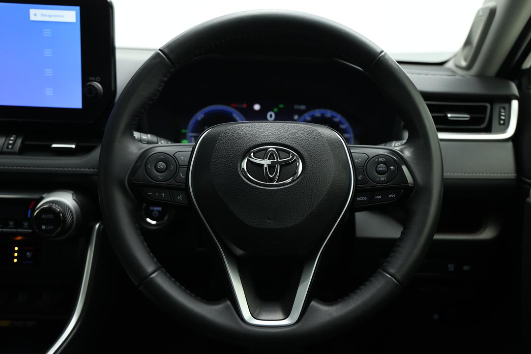 2023 Toyota RAV4 Cruiser (AWD) Hybrid, Automatic, 44416 km, Speaker View