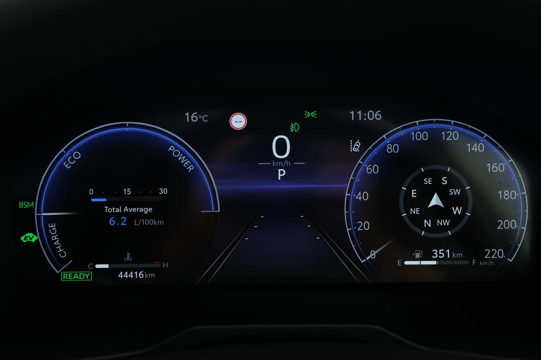 2023 Toyota RAV4 Cruiser (AWD) Hybrid, Automatic, 44416 km, Pedals and Footmat