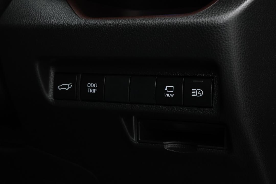 2023 Toyota RAV4 Cruiser (AWD) Hybrid, Automatic, 44416 km, Drivers Side Door Panel Controls