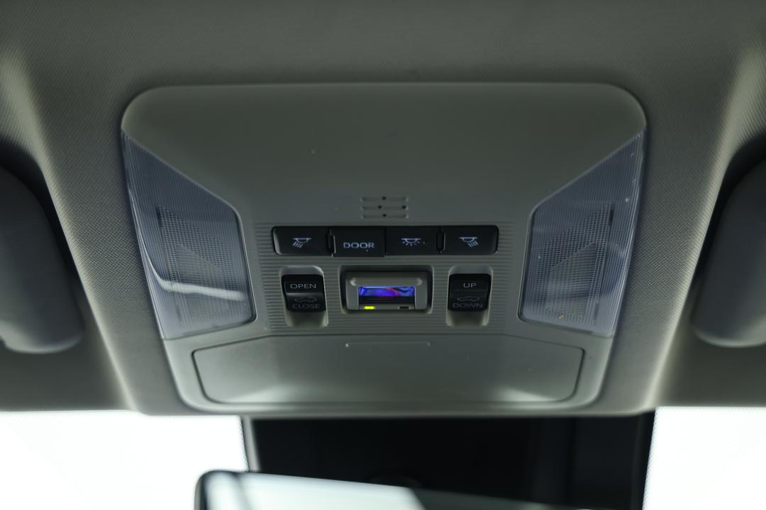 2023 Toyota RAV4 Cruiser (AWD) Hybrid, Automatic, 44416 km, On-Roof Controls/Sunglass holder