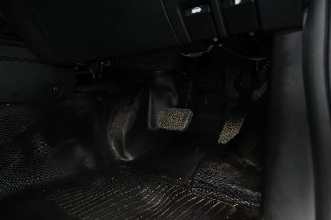 2021 Isuzu D-MAX Sx (4x2) High-ride, Automatic, 71846 km, Speaker View
