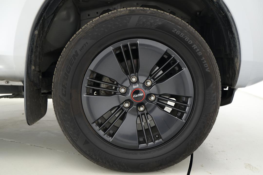 2021 Isuzu D-MAX Sx (4x2) High-ride, Automatic, 71846 km, Right Front Wheel