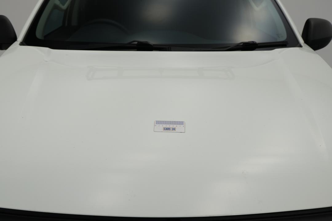2023 Mitsubishi Triton Glx+ (4x4), Automatic, 23761 km, Bonnet Scratch