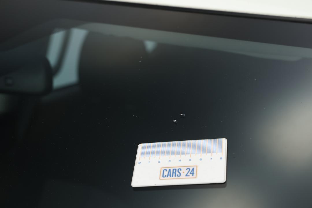 2023 Mitsubishi Triton Glx+ (4x4), Automatic, 23761 km, Windshield Front Spots