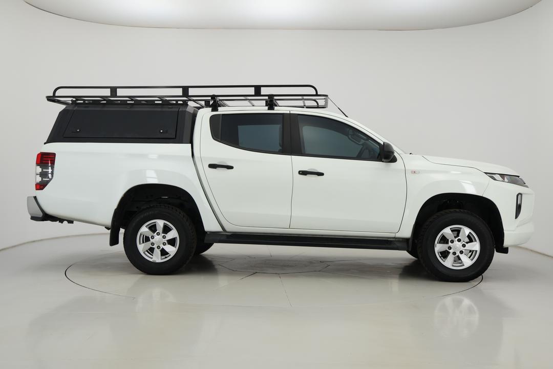 2023 Mitsubishi Triton Glx+ (4x4), Automatic, 23761 km, Right Side View