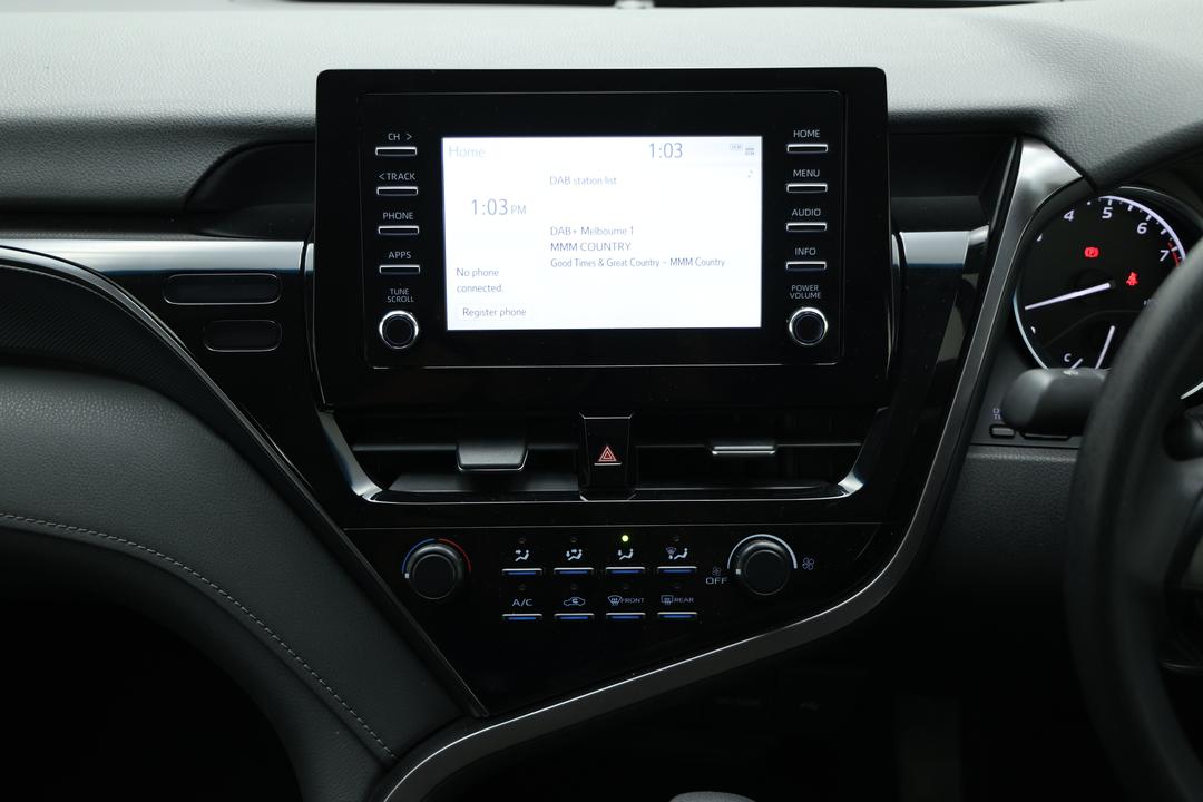 2024 Toyota Camry Ascent, Automatic, 49549 km, Steering Wheel Close-up