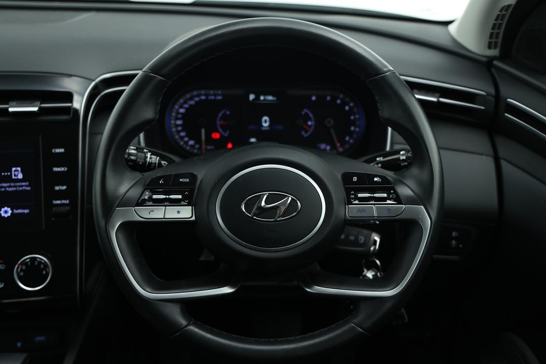2021 Hyundai Tucson (FWD), Automatic, 47758 km, Right Side Front Door Cabin View