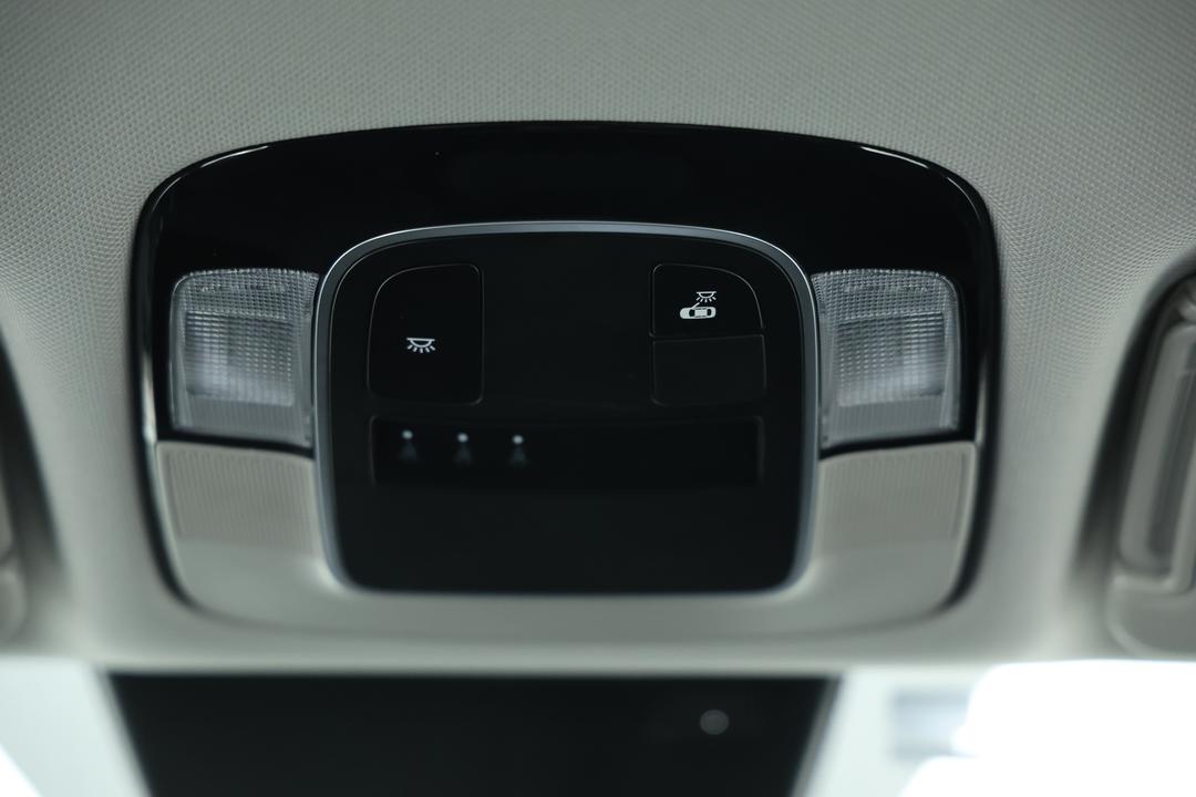 2021 Hyundai Tucson (FWD), Automatic, 47758 km, Drivers Side Door Panel Controls